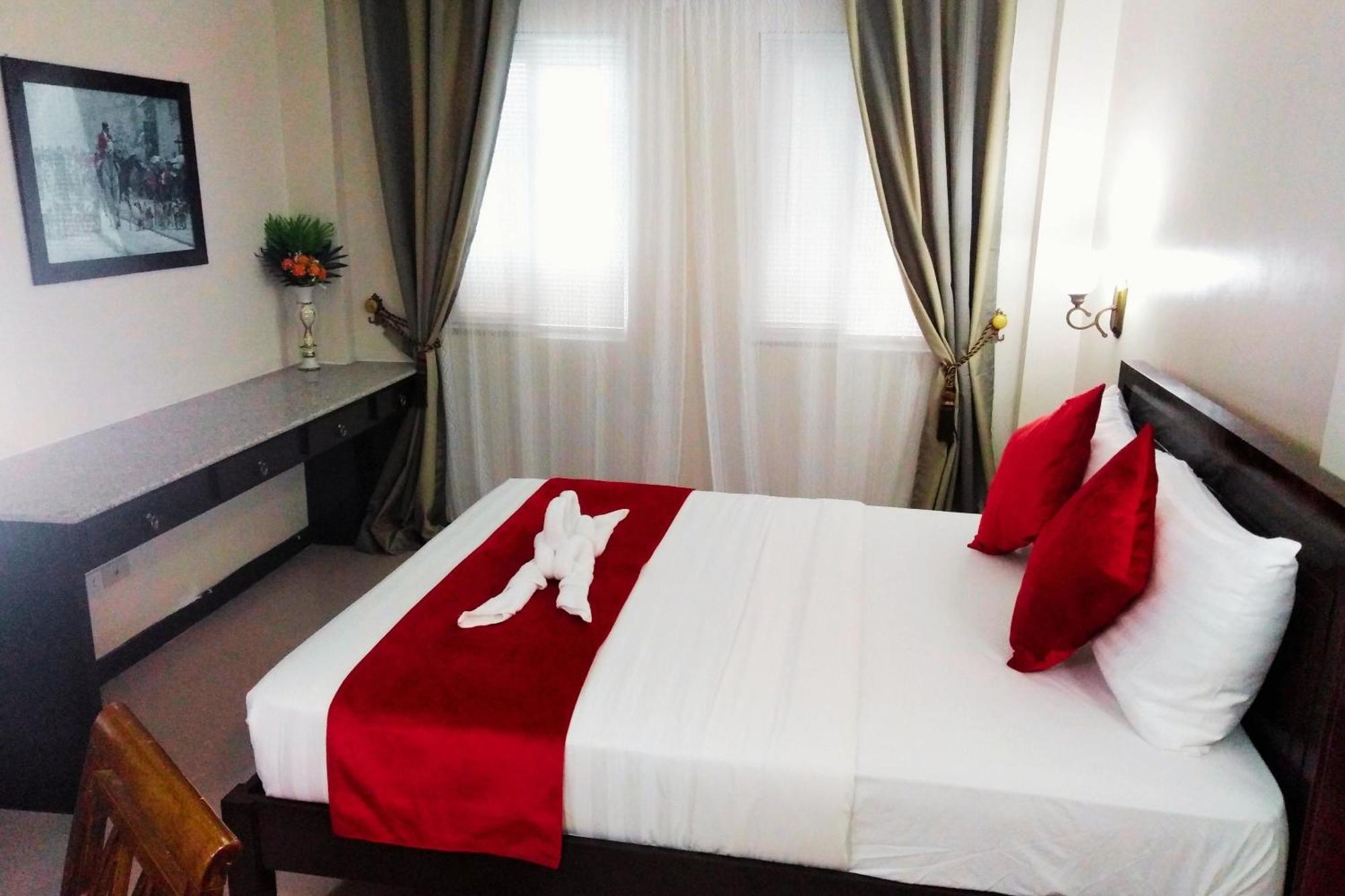 Venezia Suites Hotel Iloilo Δωμάτιο φωτογραφία