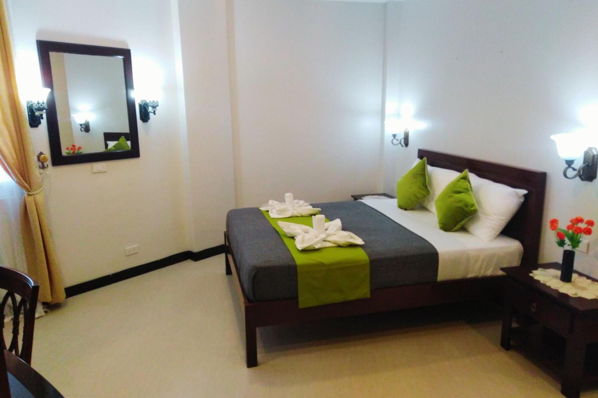 Venezia Suites Hotel Iloilo Δωμάτιο φωτογραφία
