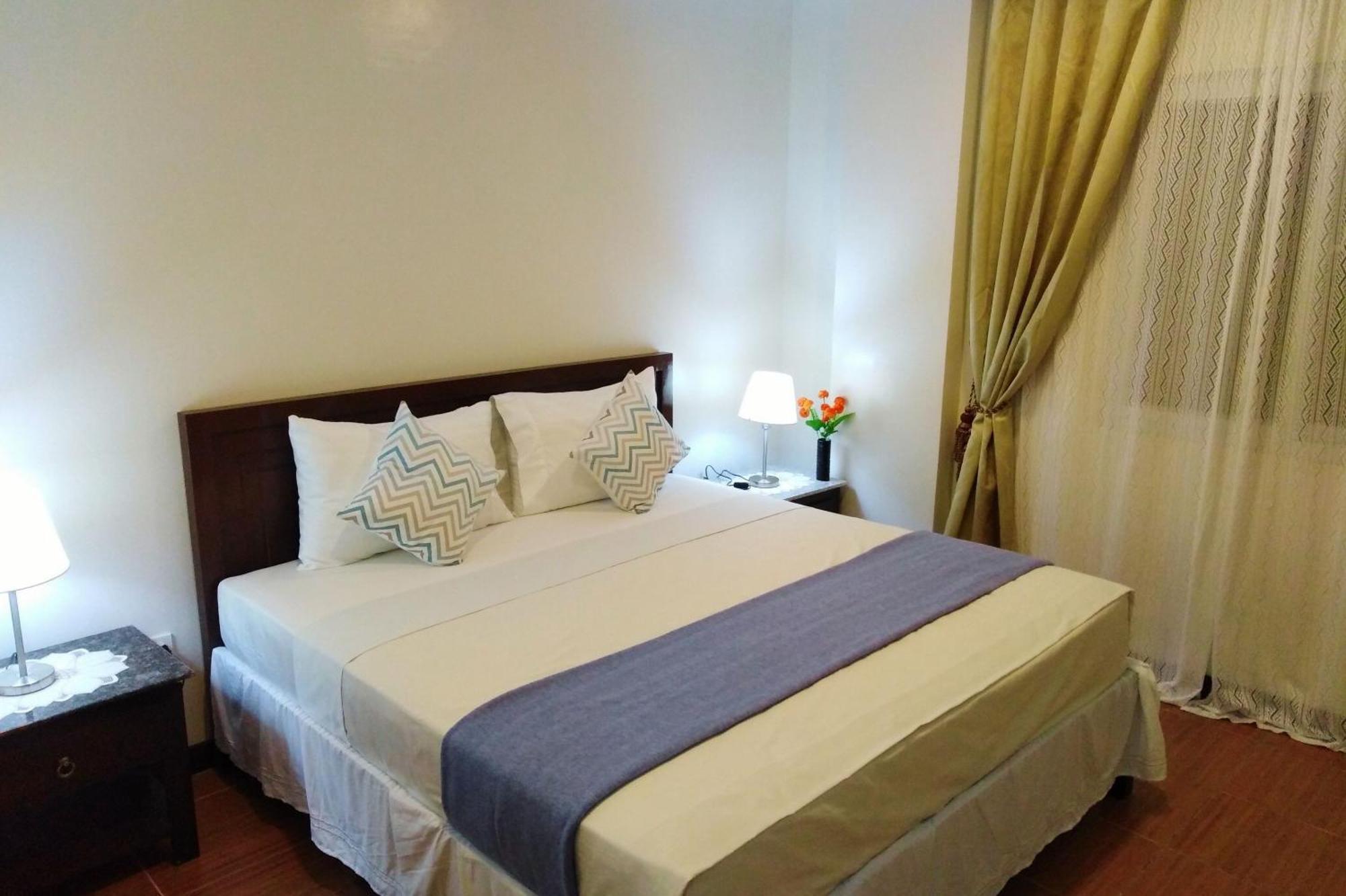 Venezia Suites Hotel Iloilo Δωμάτιο φωτογραφία