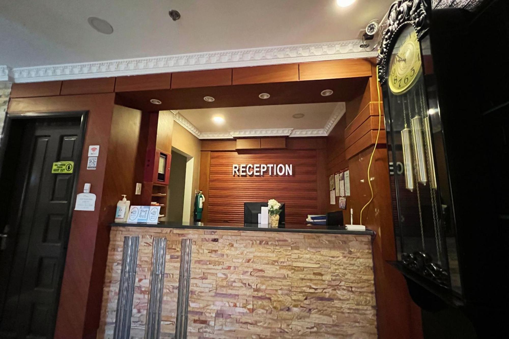 Venezia Suites Hotel Iloilo Εξωτερικό φωτογραφία
