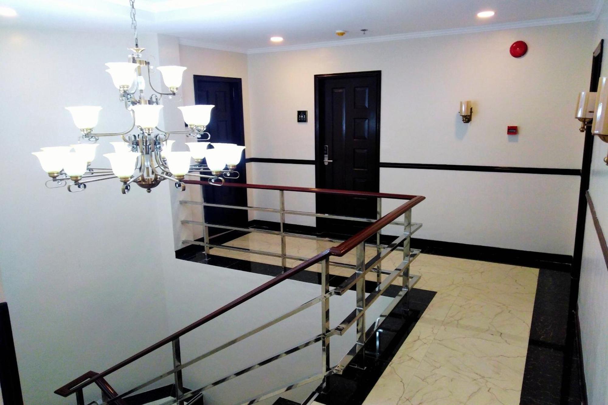 Venezia Suites Hotel Iloilo Εξωτερικό φωτογραφία